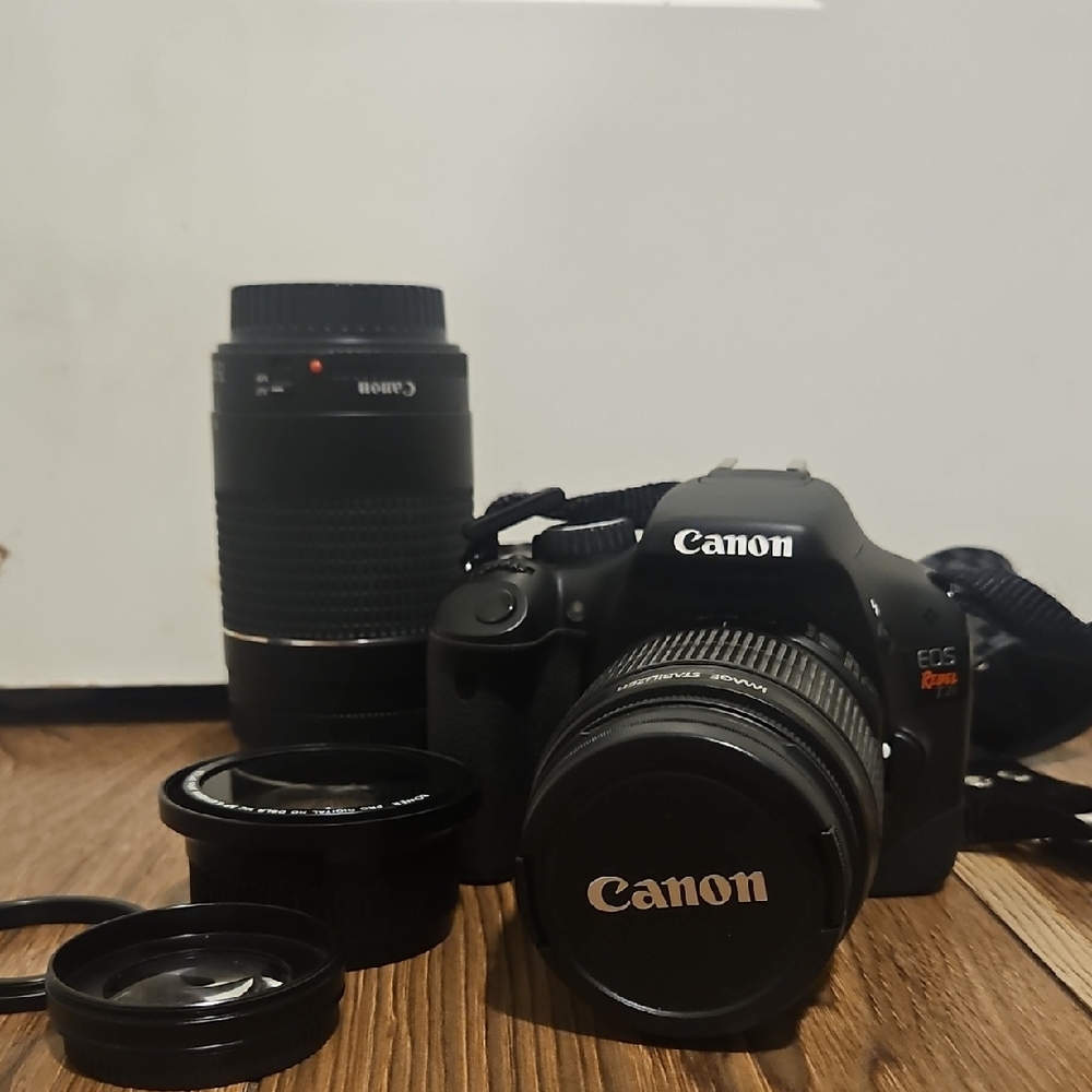 Canon Black EOS Rebel T2i Camera with Lens Set